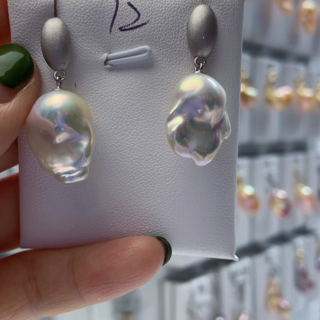 淡水珍珠银S925镶嵌颈饰雪*