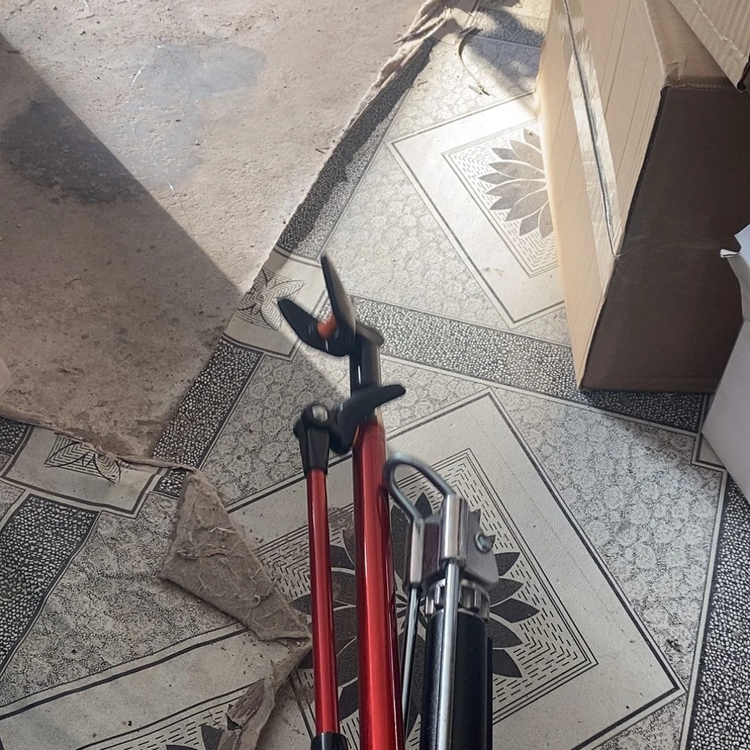 地插炮台支架发一套，，，