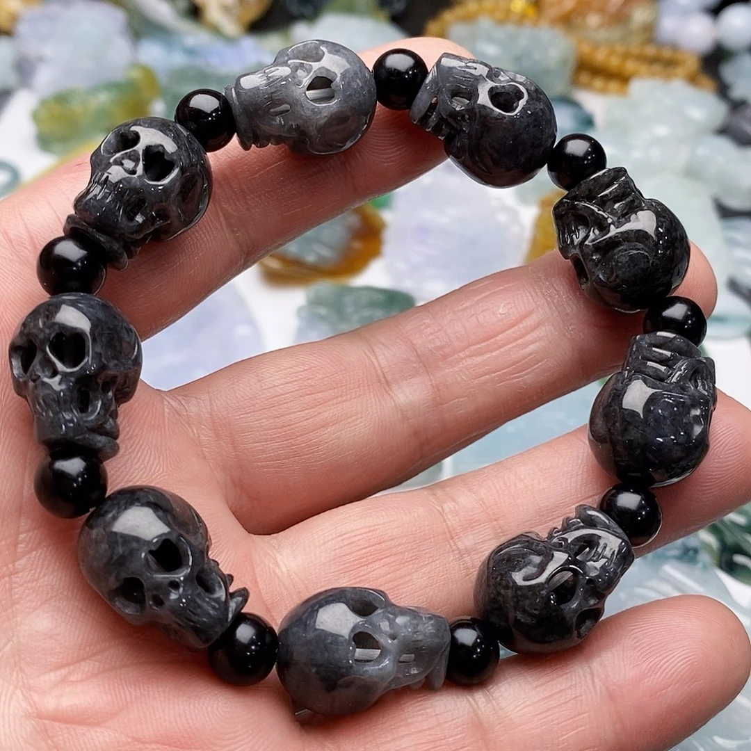 翡翠颈饰未镶嵌手串