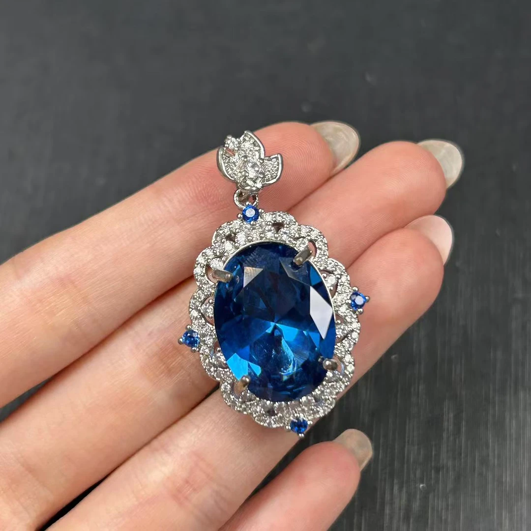 阿鲁沙-典藏高奢培育矢车菊-精工合金吊坠配链474