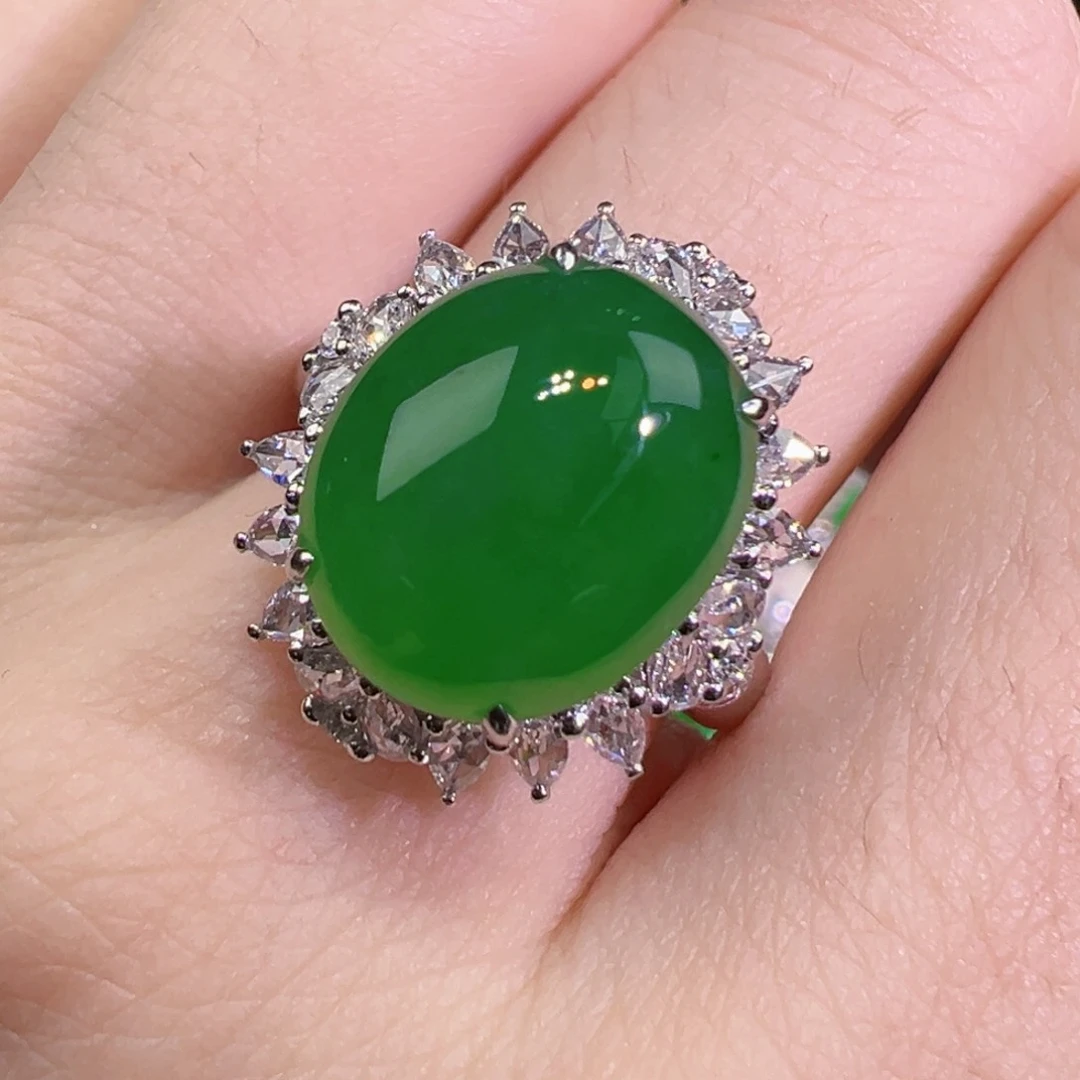 翡翠戒指18K金镶嵌戒指