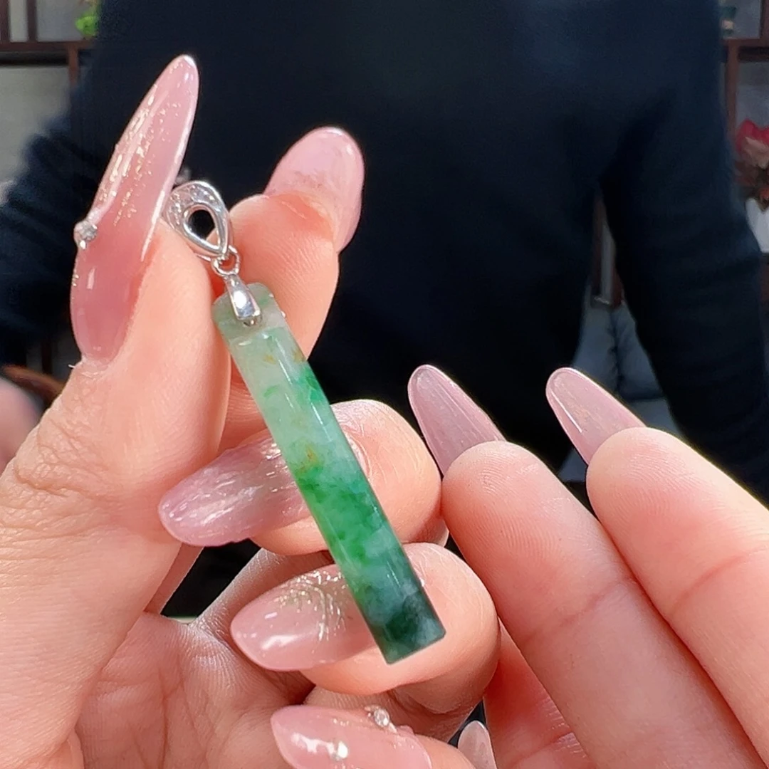 翡翠吊坠(不含链)银S925镶嵌吊坠63