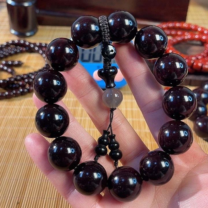 称***意木小叶紫檀手工艺