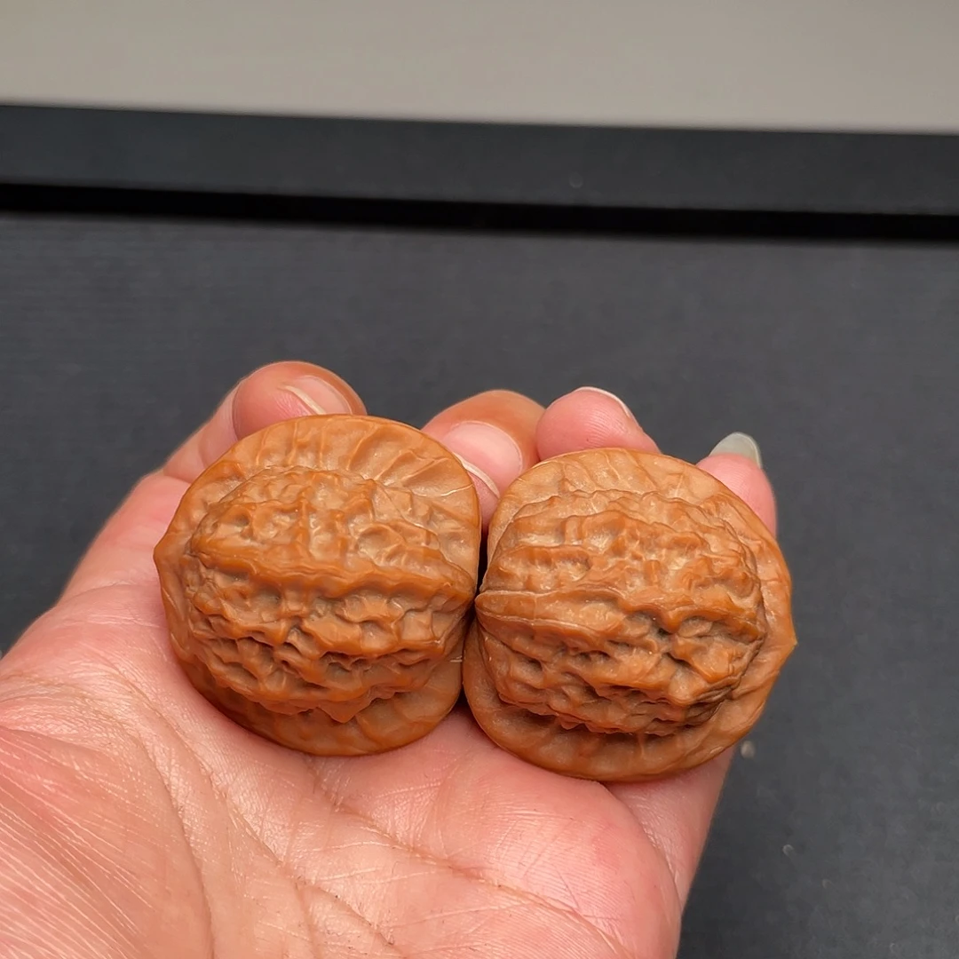 把件猴头核桃37×36全品头茬瓷娃娃XM3483