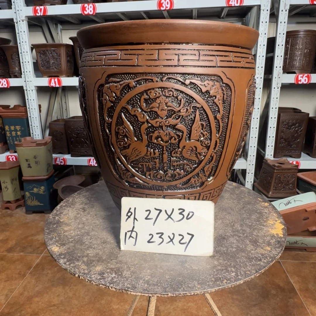 紫砂花盆，有1厘米左右尺寸差距，有色差