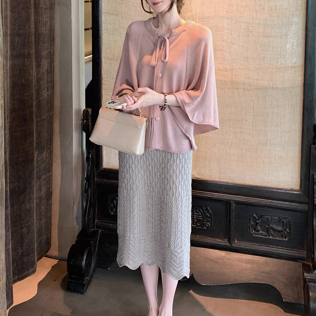 悬铃木木 染毛纱两色斗篷针织开衫系带毛衣蕾丝花瓣针织半裙套装