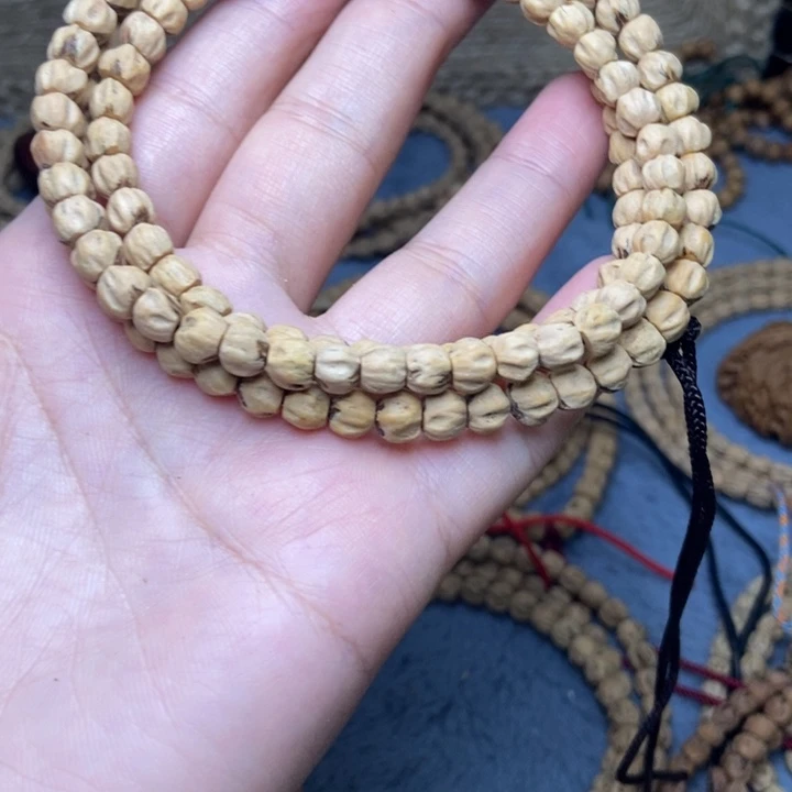 【闪购商品】吊坠柏香籽/百香籽
