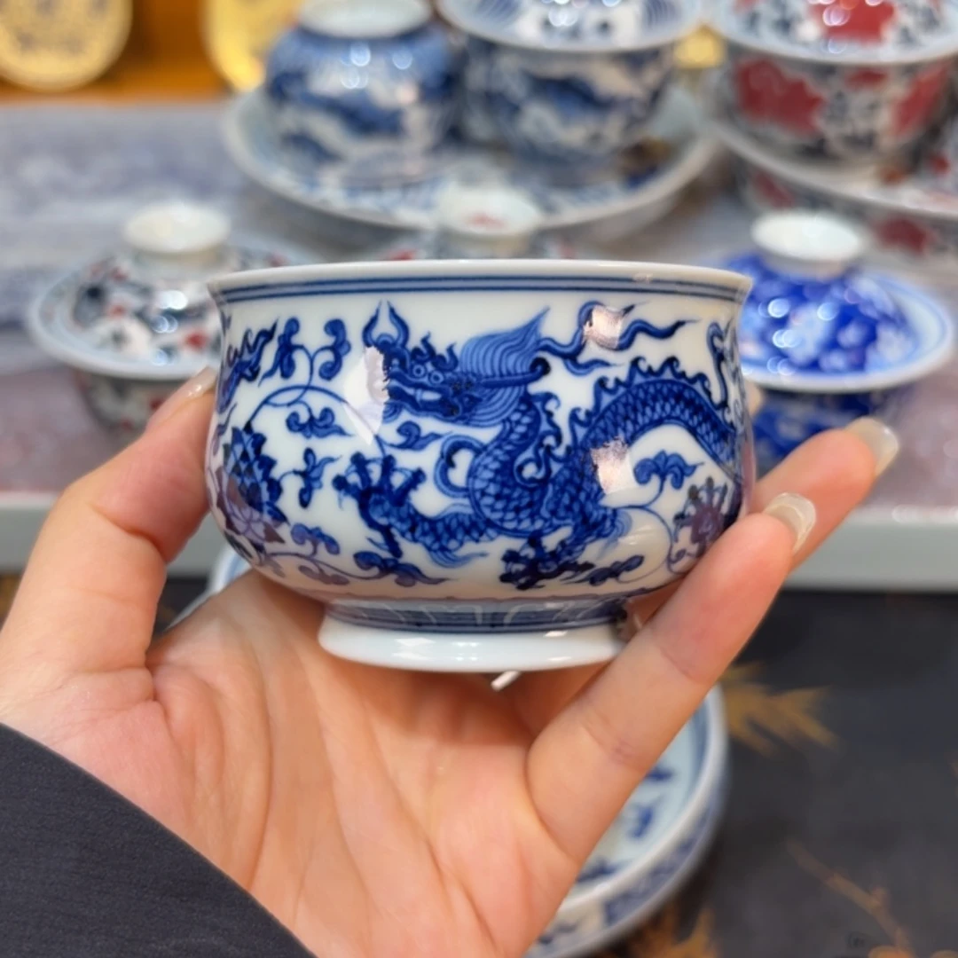 杯子………………………………………………