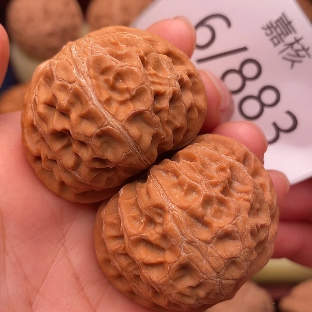 麦****把件文玩核桃39宫灯