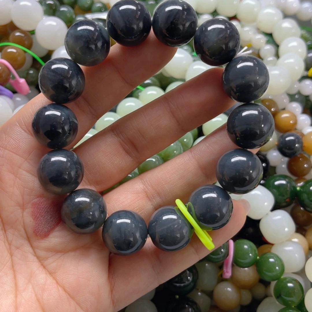 手串未镶嵌和田玉