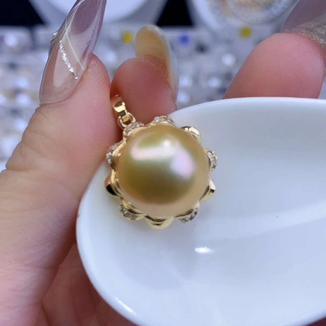 淡水珍珠合金颈饰