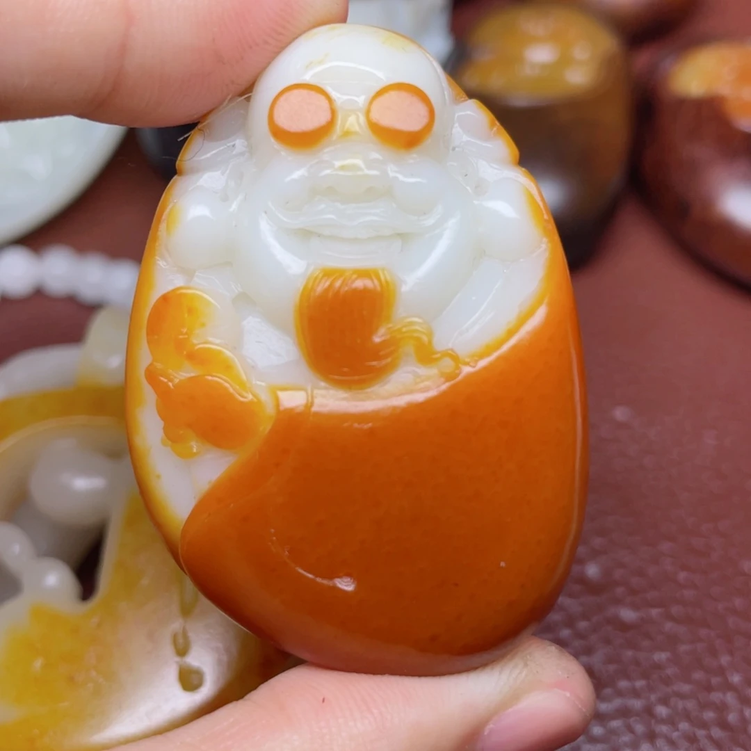 和田玉颈饰未镶嵌D****光