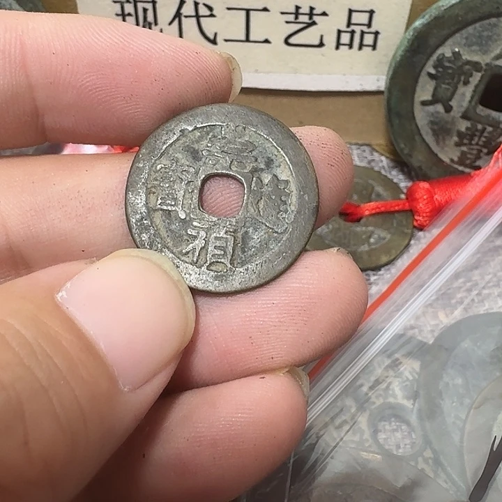聚***司铜现代工艺品花钱