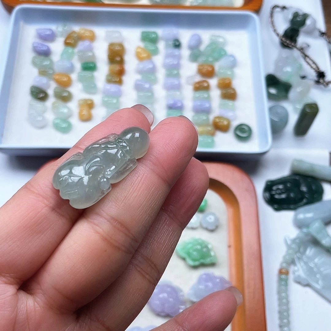 颈饰未镶嵌翡翠66666666666