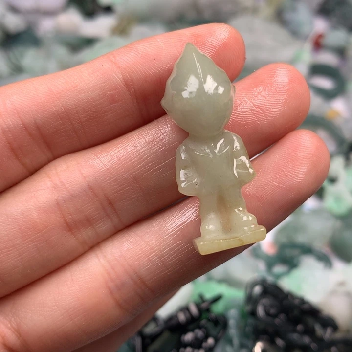 定制翡翠未镶嵌翡翠