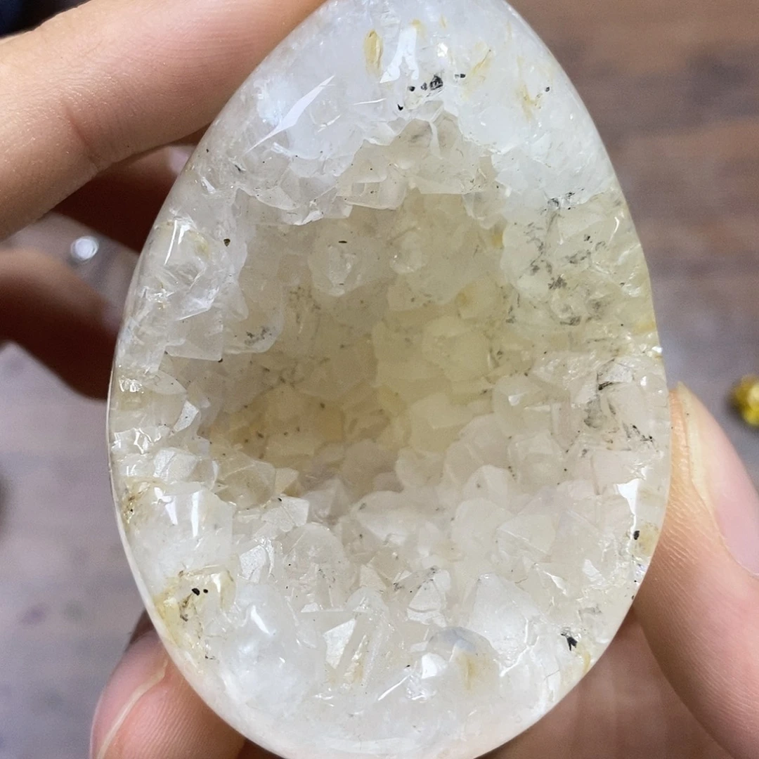 玛瑙/玉髓未镶嵌珠宝奇石