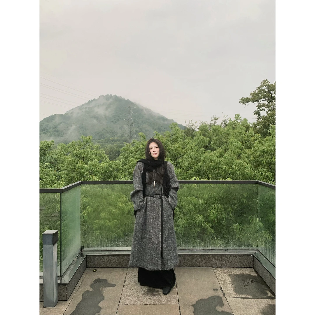 ASM ANNA马海毛羊毛圈圈纱/羊皮流苏腰带廓形大衣女A257AWT024
