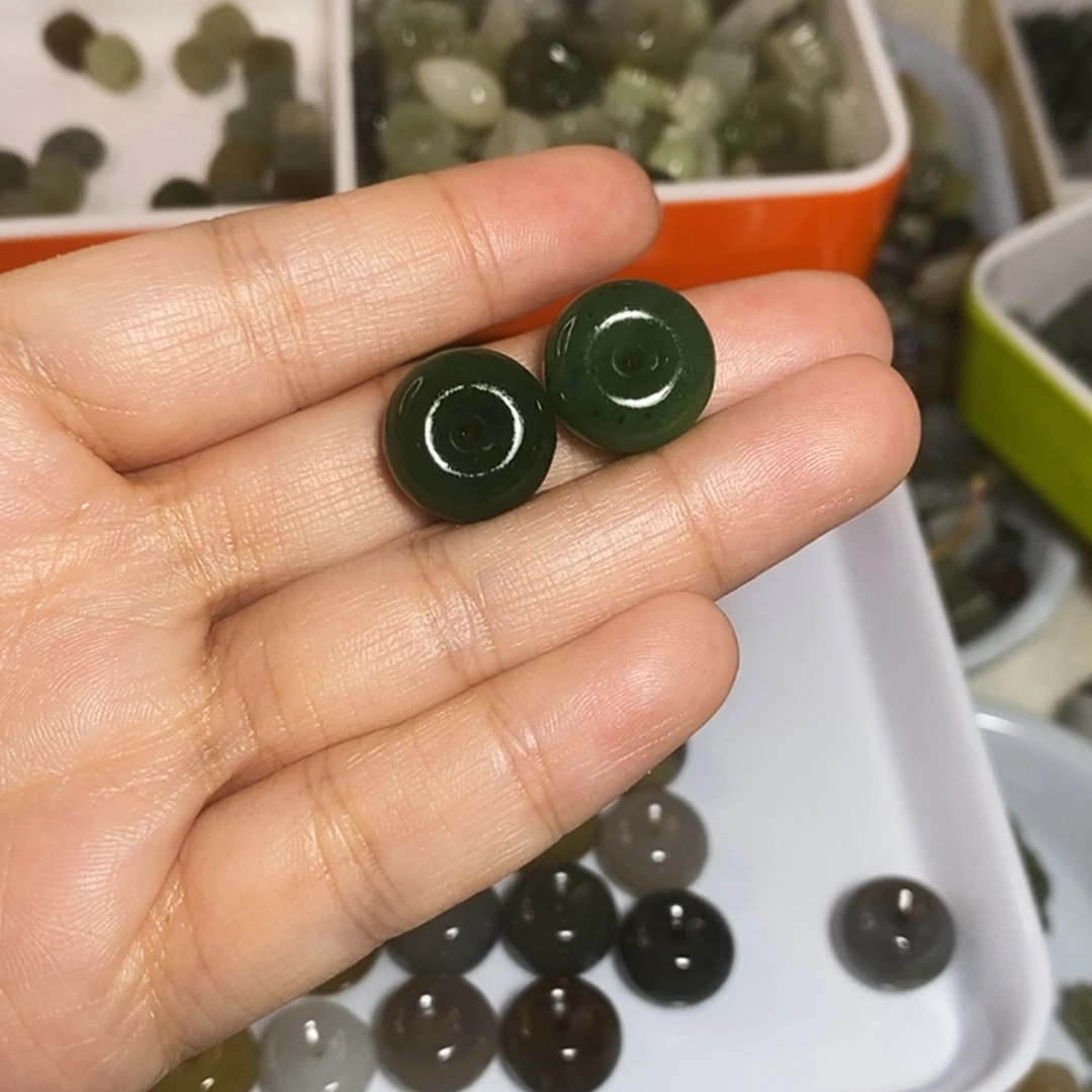 和田玉未镶嵌手链微瑕随机发货2个