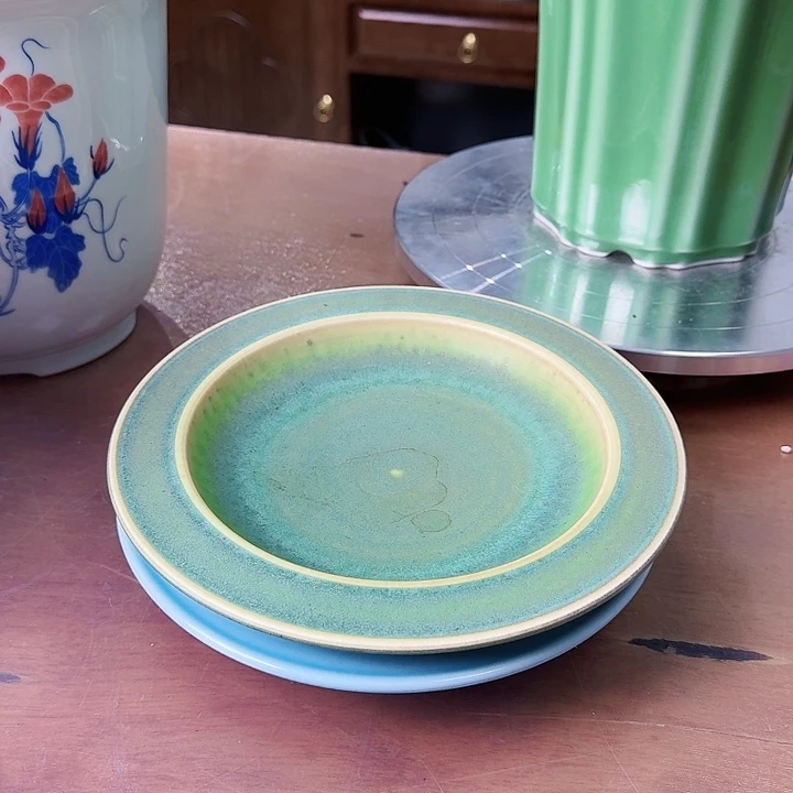 叶***子景德镇底托陶瓷盆