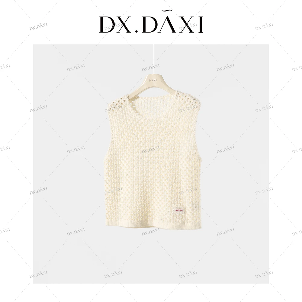 代大喜【轻氧入春】圆领镂空叠穿外搭针织无袖马甲2025春季新款背心