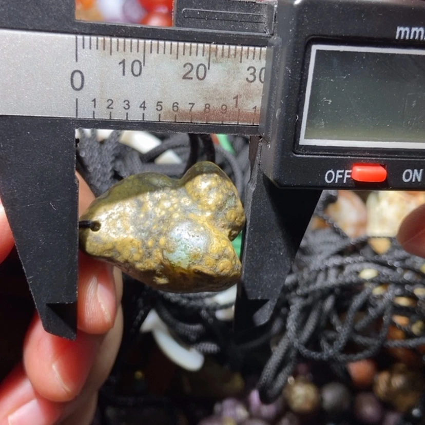 【闪购商品】玛瑙/玉髓项圈合金极**舒