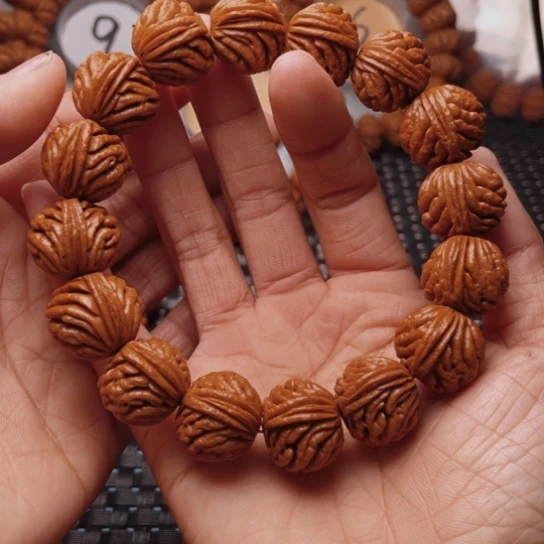 桃核手串龙纹桃核