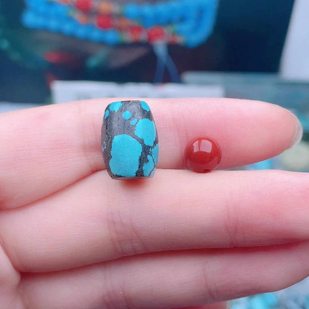 南红玛瑙未镶嵌珠宝奇石