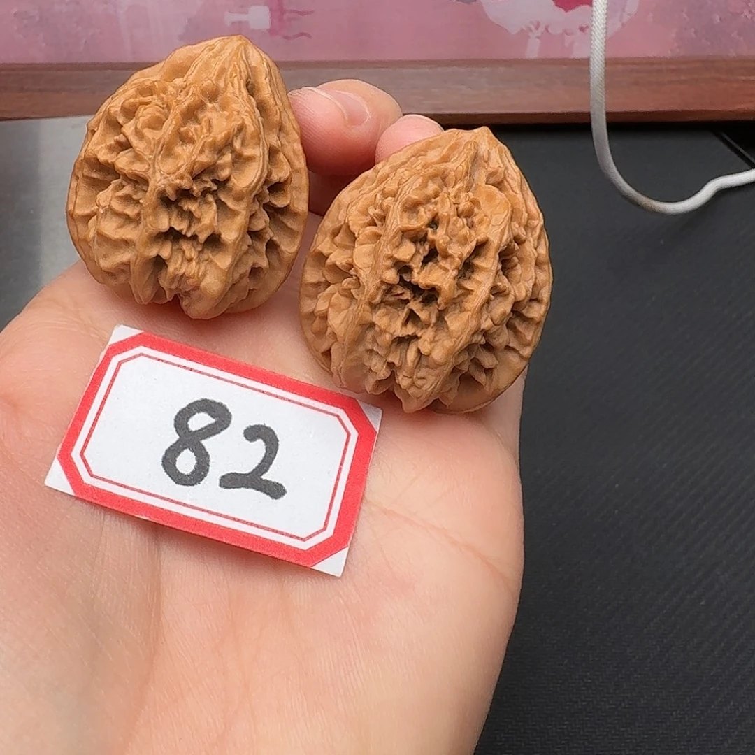 文玩核桃吊坠状元冠34尺