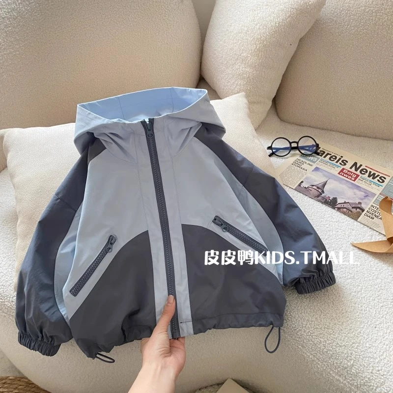 儿童冲锋衣2025新款男童春装薄款徒步外套风衣宝宝春秋季上衣夹克