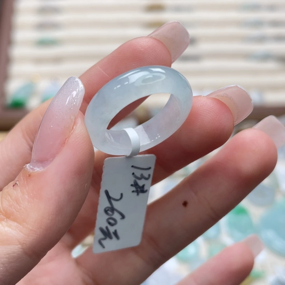 翡翠未镶嵌戒圈a21港圈13冰绿底