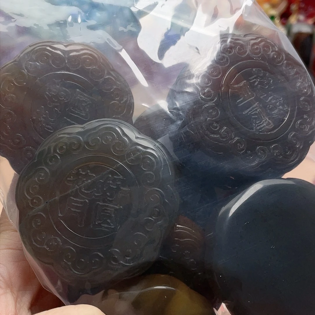 玛瑙/玉髓颈饰合金苍*