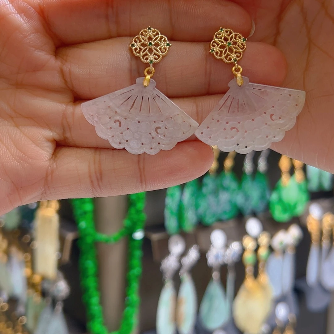 未镶嵌翡翠耳饰r****o