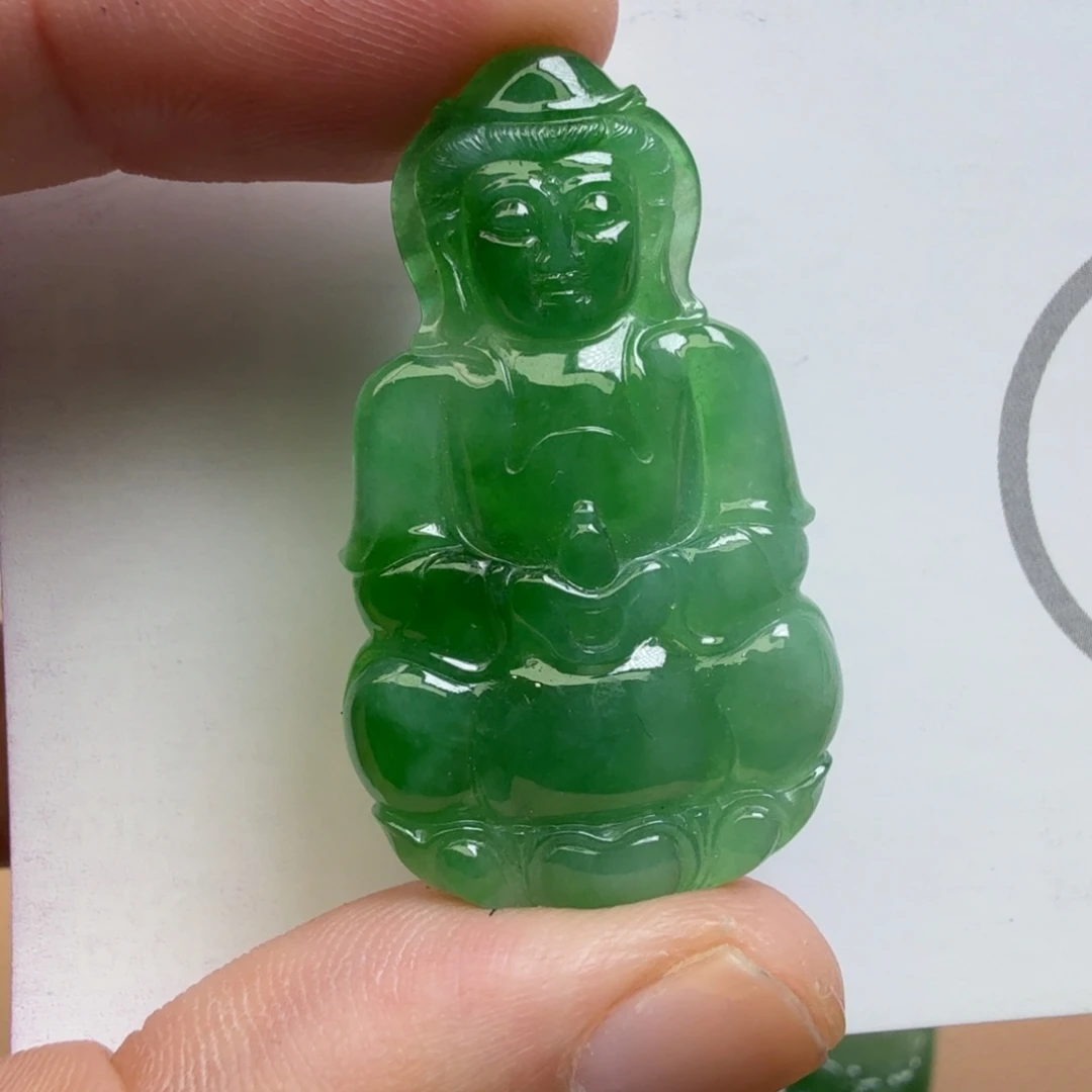 九***仟翡翠未镶嵌颈饰33