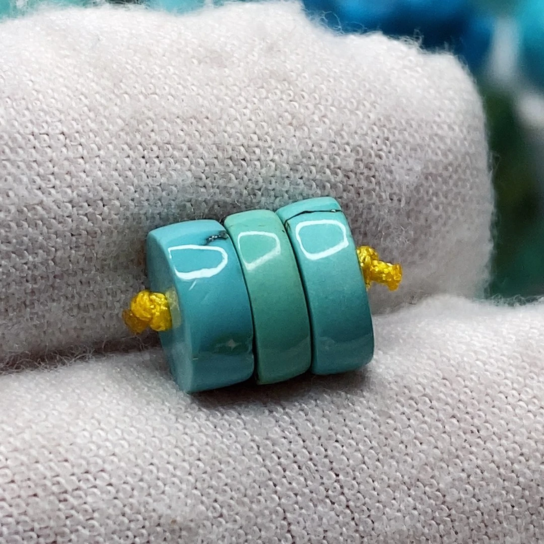 绿松石未镶嵌天然原矿 地大质检8.8mm