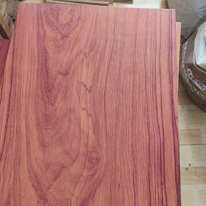 肉*团邵氏紫檀红花梨的料开裂变形属于正常