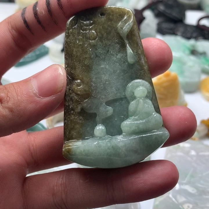 翡翠未镶嵌颈饰保真天然a货翡翠