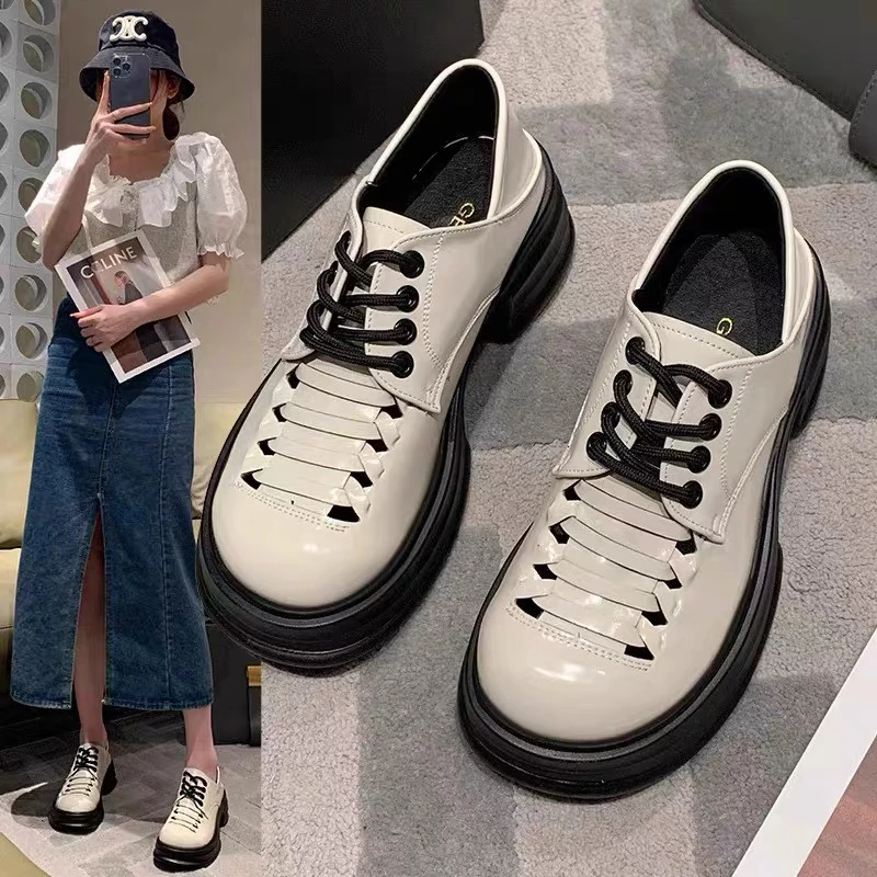 2202新款圆头系带镂空编织轻便防滑时尚单鞋