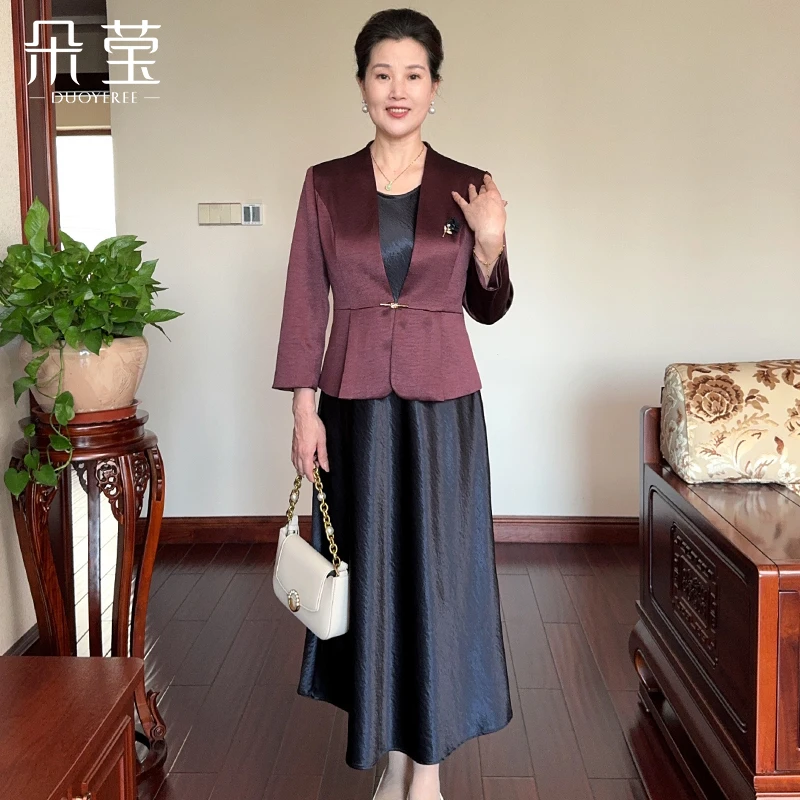 妈妈春秋装套装裙2025新款西装外套中老年女装气质两件套裙子F05