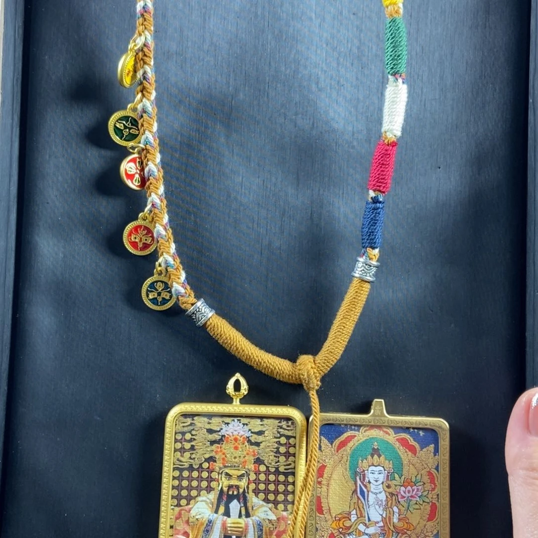 吊坠?****京美丽的唐卡结缘