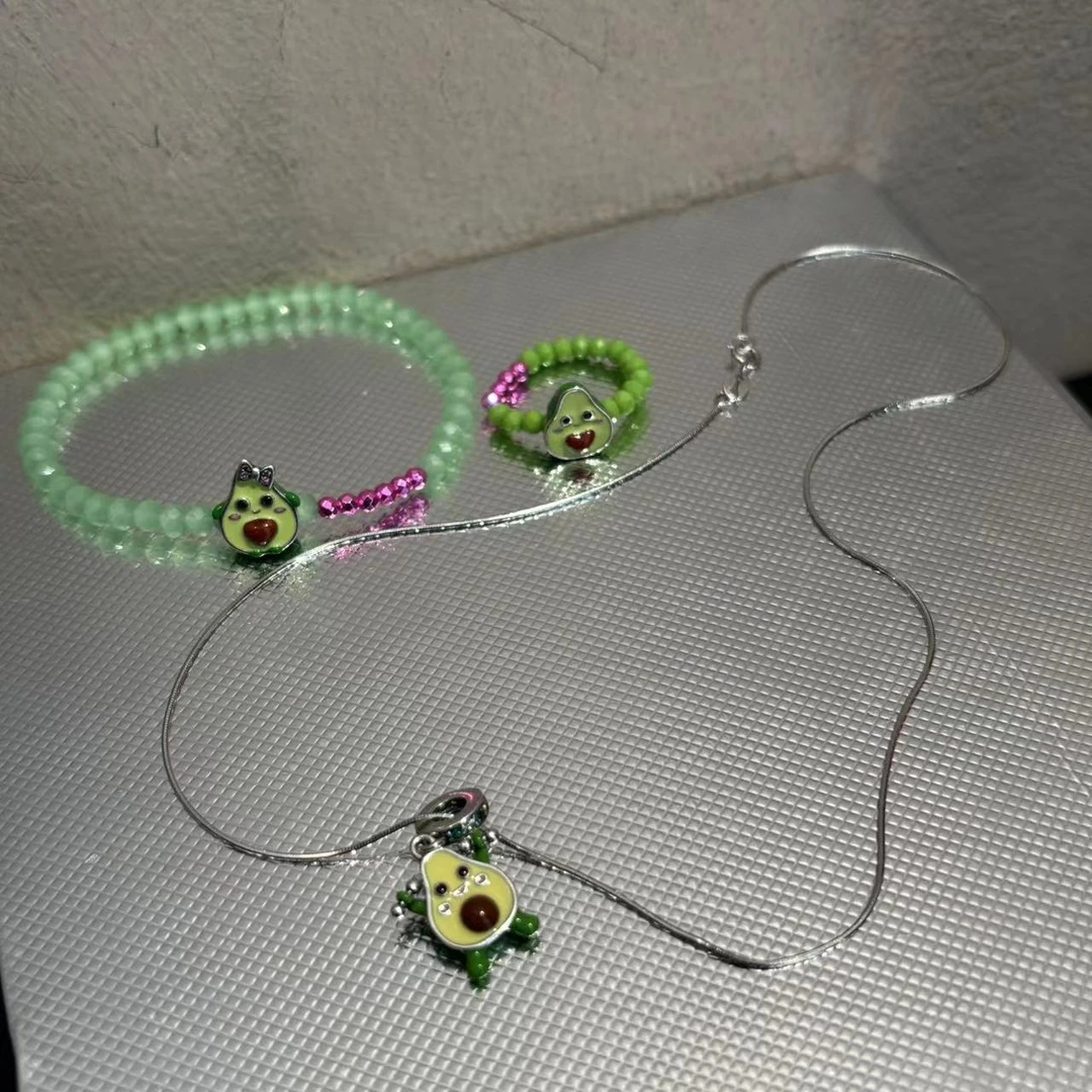 非金属树脂手链 时尚可爱清新牛油果手链S65
