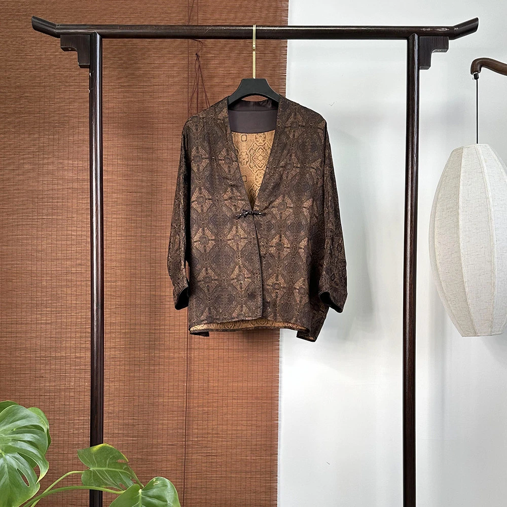 【6901】老料黑金新中式 40姆米刻花花萝茶服外套