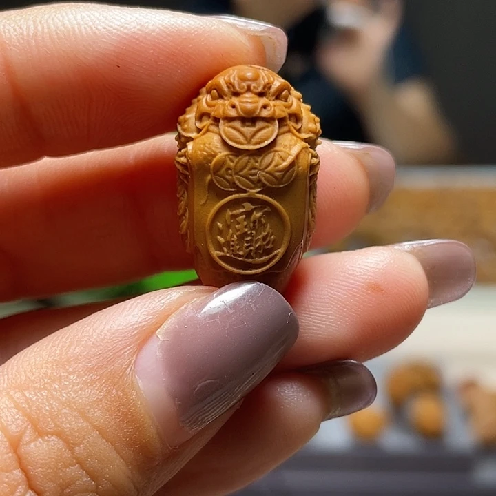 橄榄核吊坠橄榄核