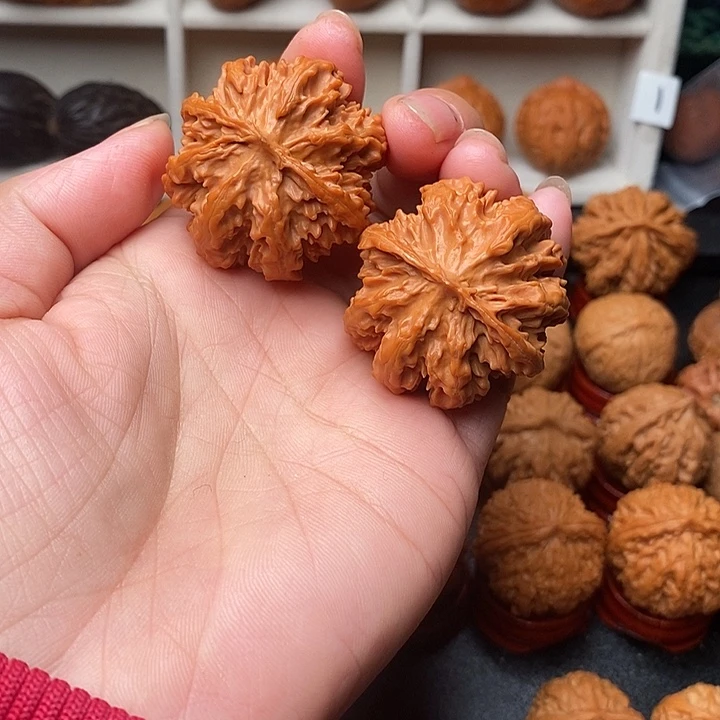 吊坠文玩核桃八棱