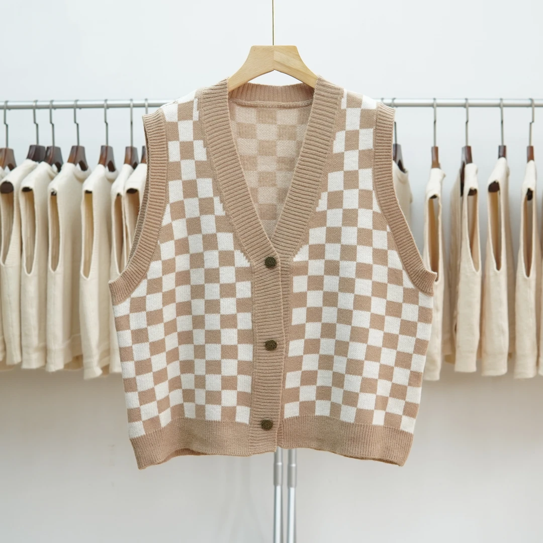 999秋冬V领大码马夹坎肩上衣棋盘格软糯加厚毛衣外套针织马甲背心