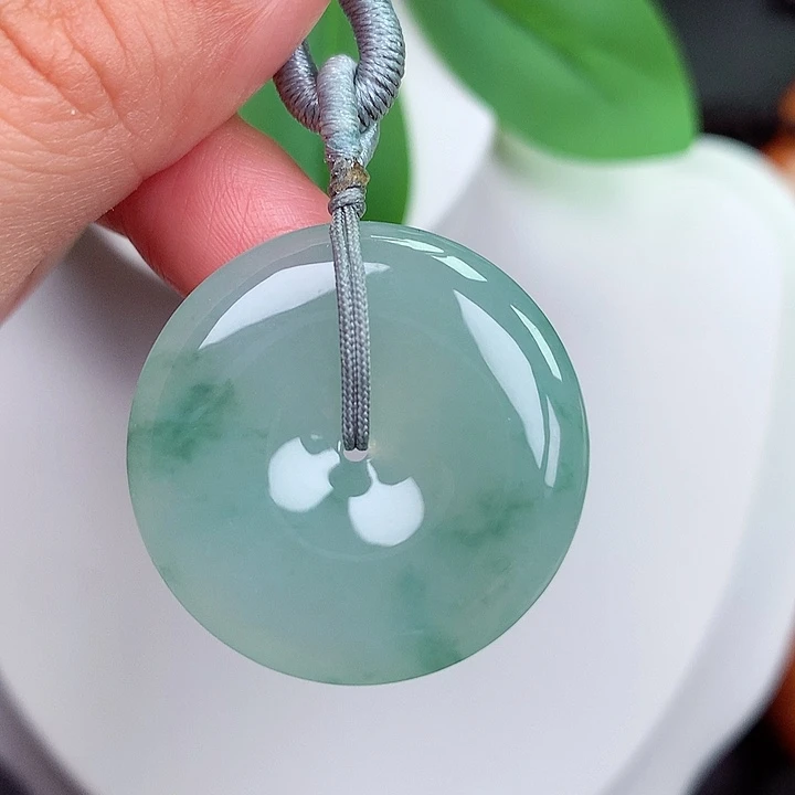 颈饰未镶嵌翡翠平安扣 29.8x6.0mm