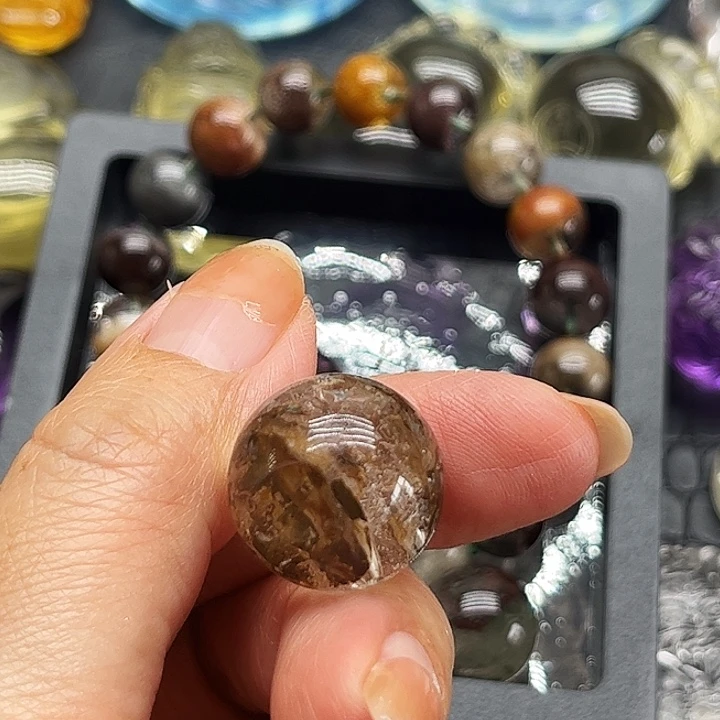 吃****未镶嵌颈饰水晶水晶