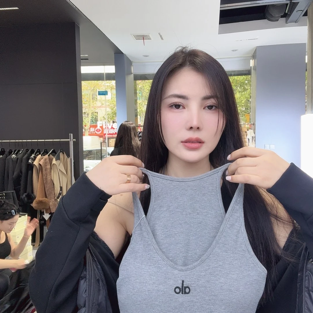 ALOV领的灰色V领灰色