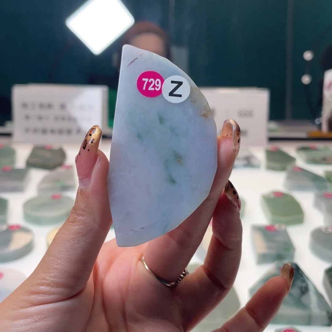 定制翡翠未镶嵌123589665