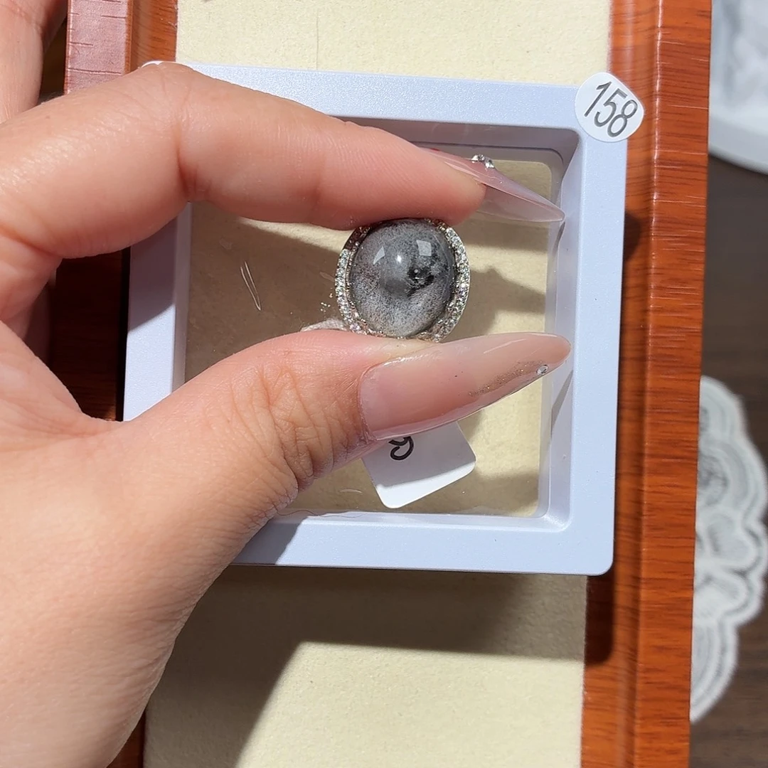 神***女银S925镶嵌手链水晶