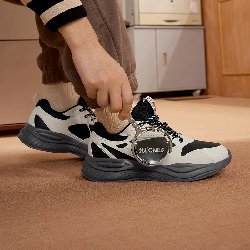 361°云逸男鞋运动鞋2025年夏季新款361度男革面复古防滑休闲鞋